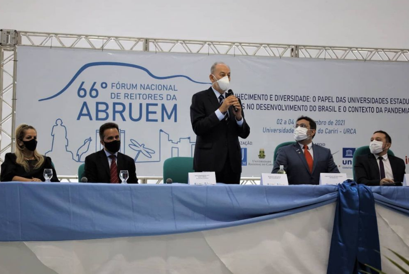 Secitece presente no Fórum Nacional de Reitores da ABRUEM