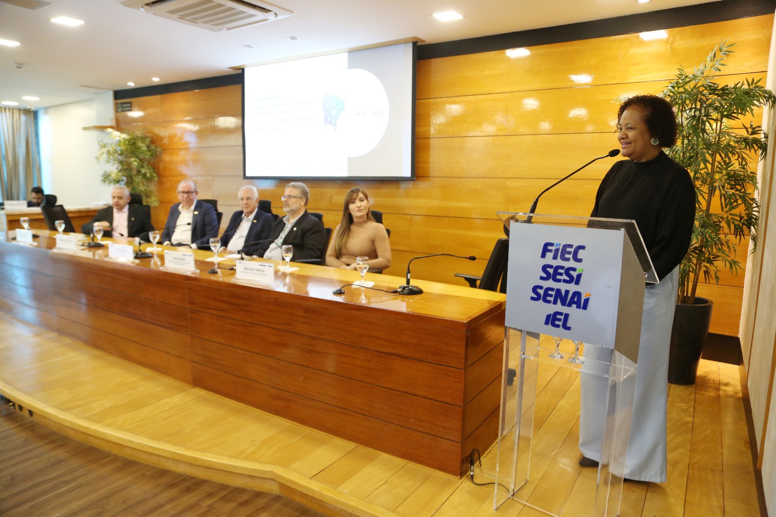 Secitece participa do lançamento de programa para fortalecer a transformação digital de empresas cearenses